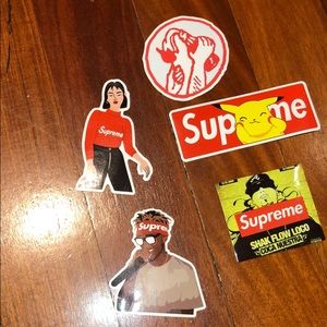 Supreme Stcikers